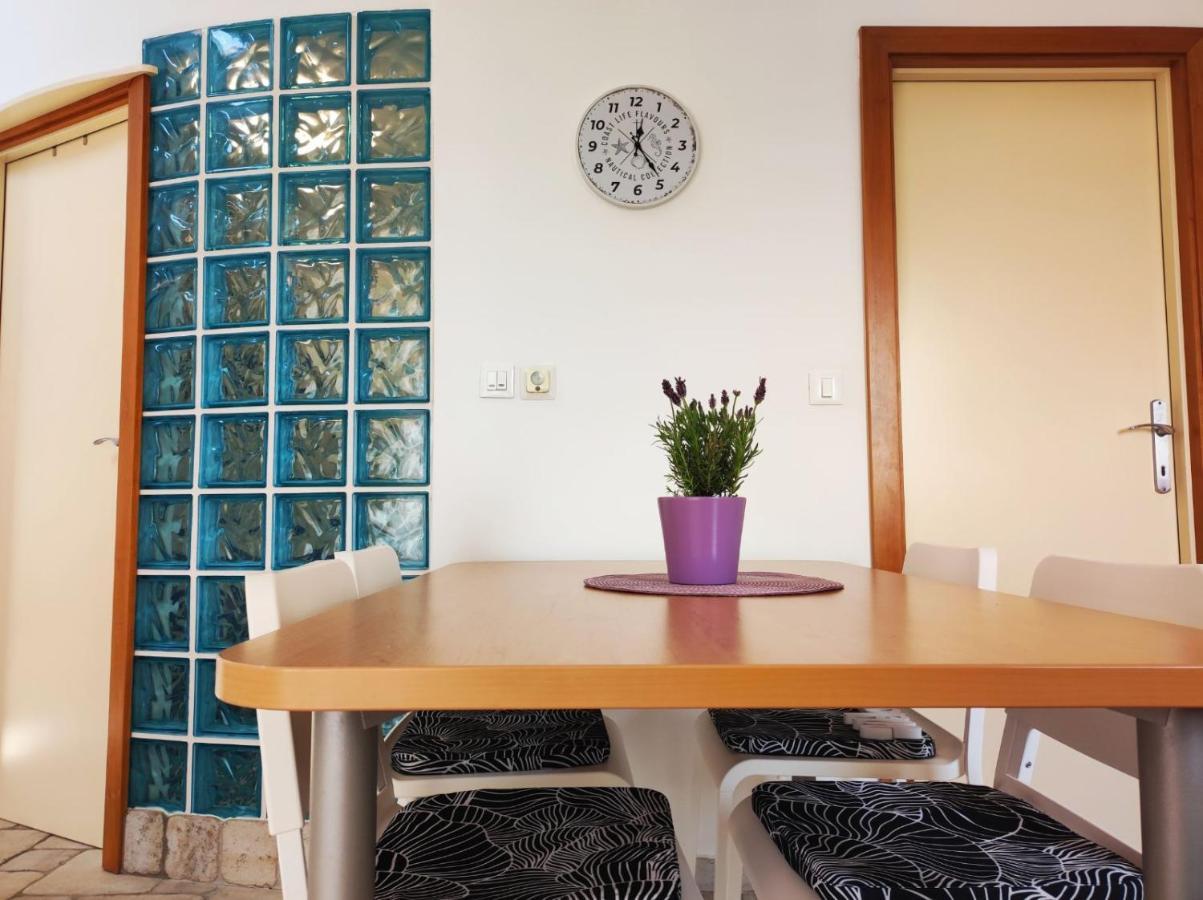 Lavanda Apartment Кърк Екстериор снимка