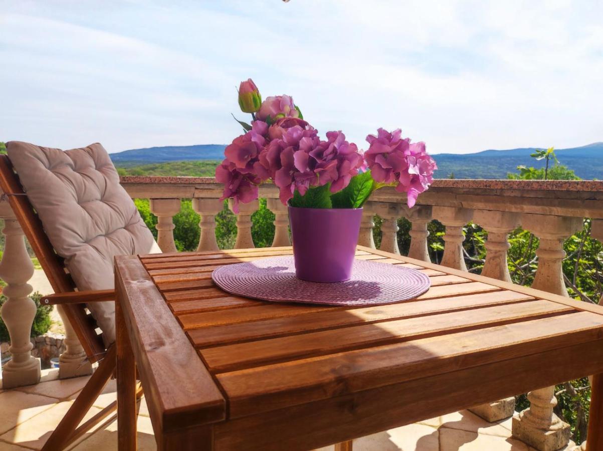 Lavanda Apartment Кърк Екстериор снимка