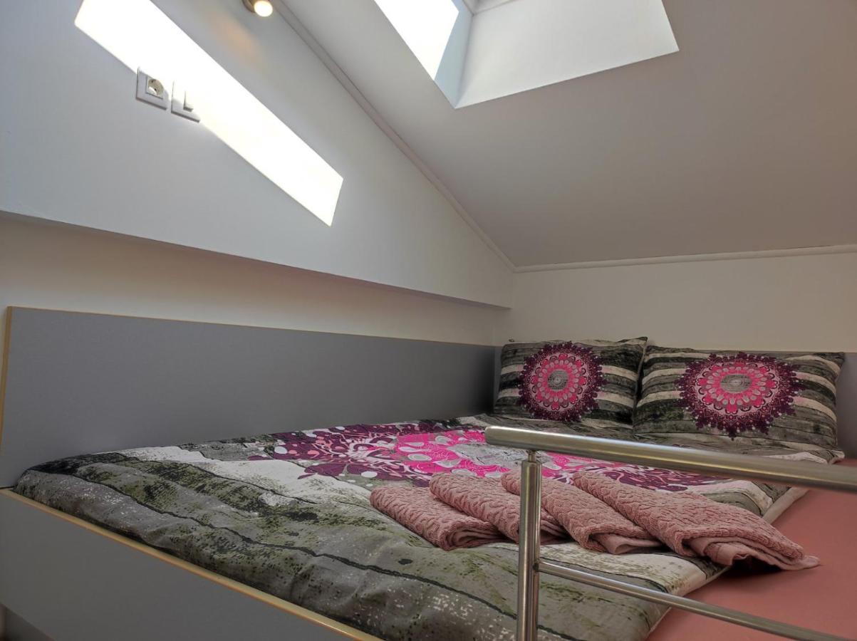 Lavanda Apartment Кърк Екстериор снимка
