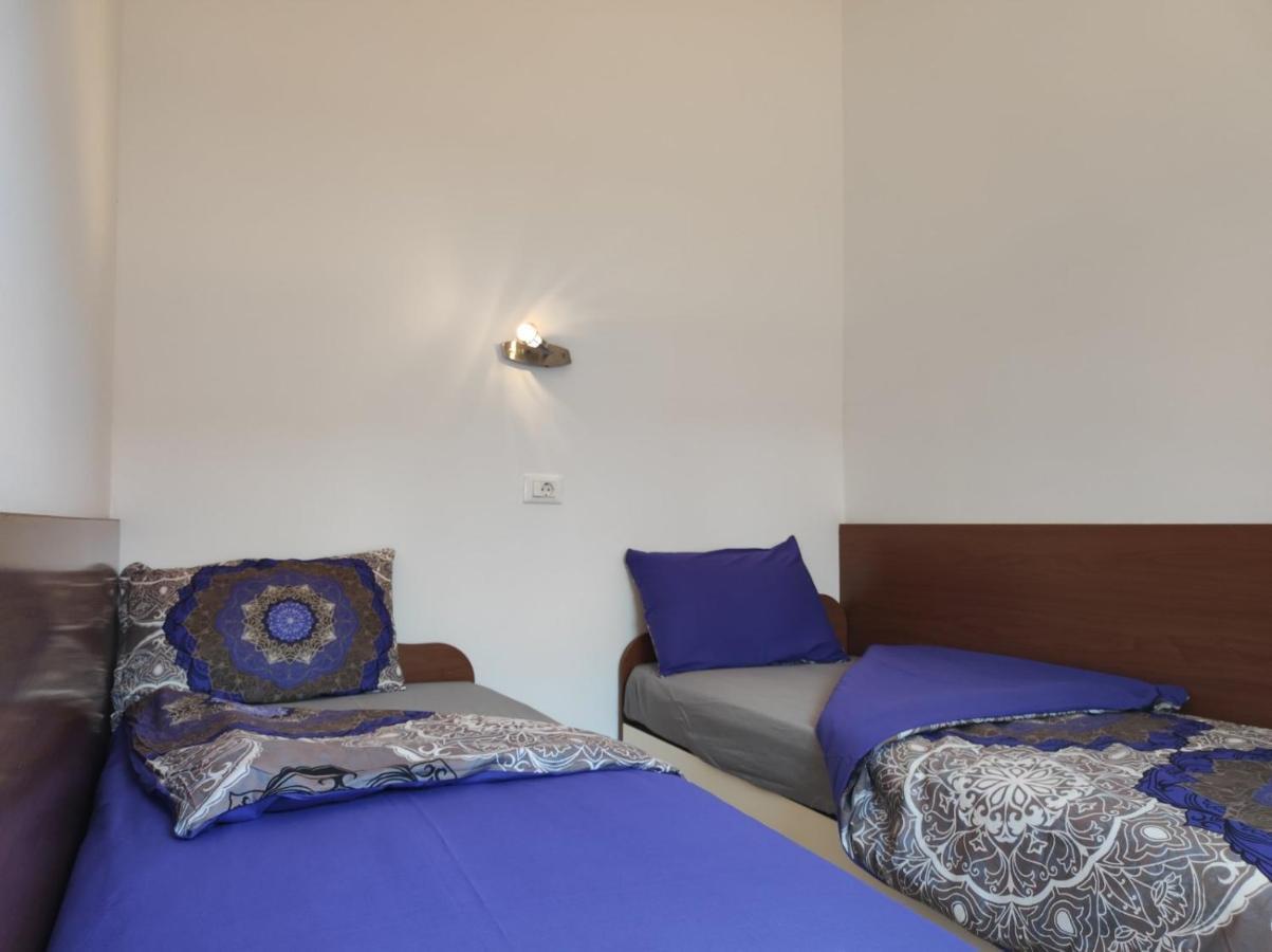 Lavanda Apartment Кърк Екстериор снимка