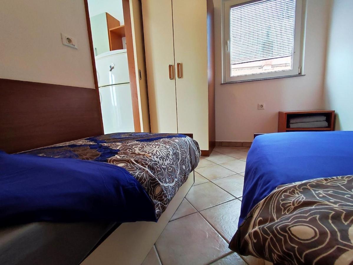Lavanda Apartment Кърк Екстериор снимка